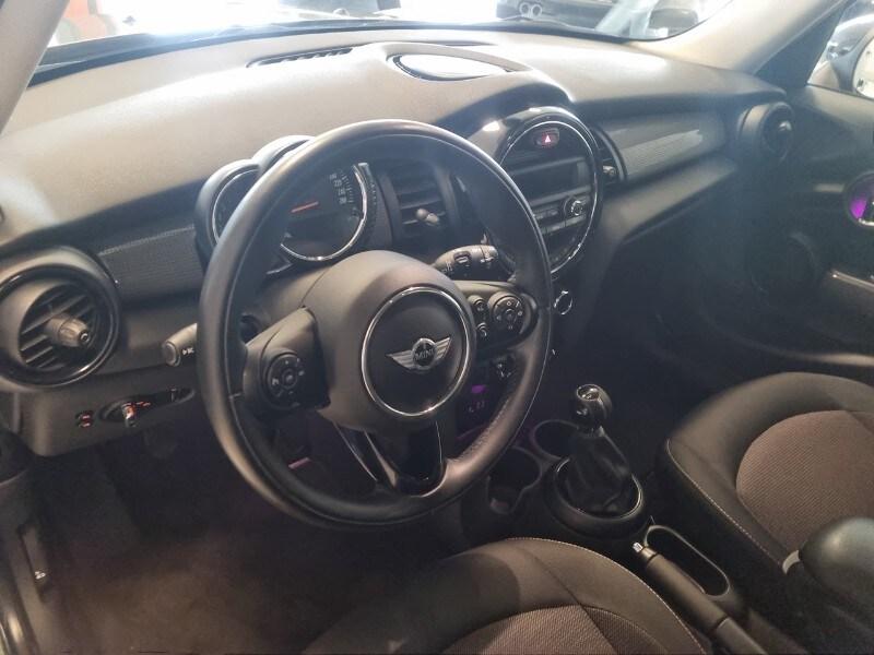 MINI Mini 5 porte (F55) Mini 1.5 Cooper D Busi...