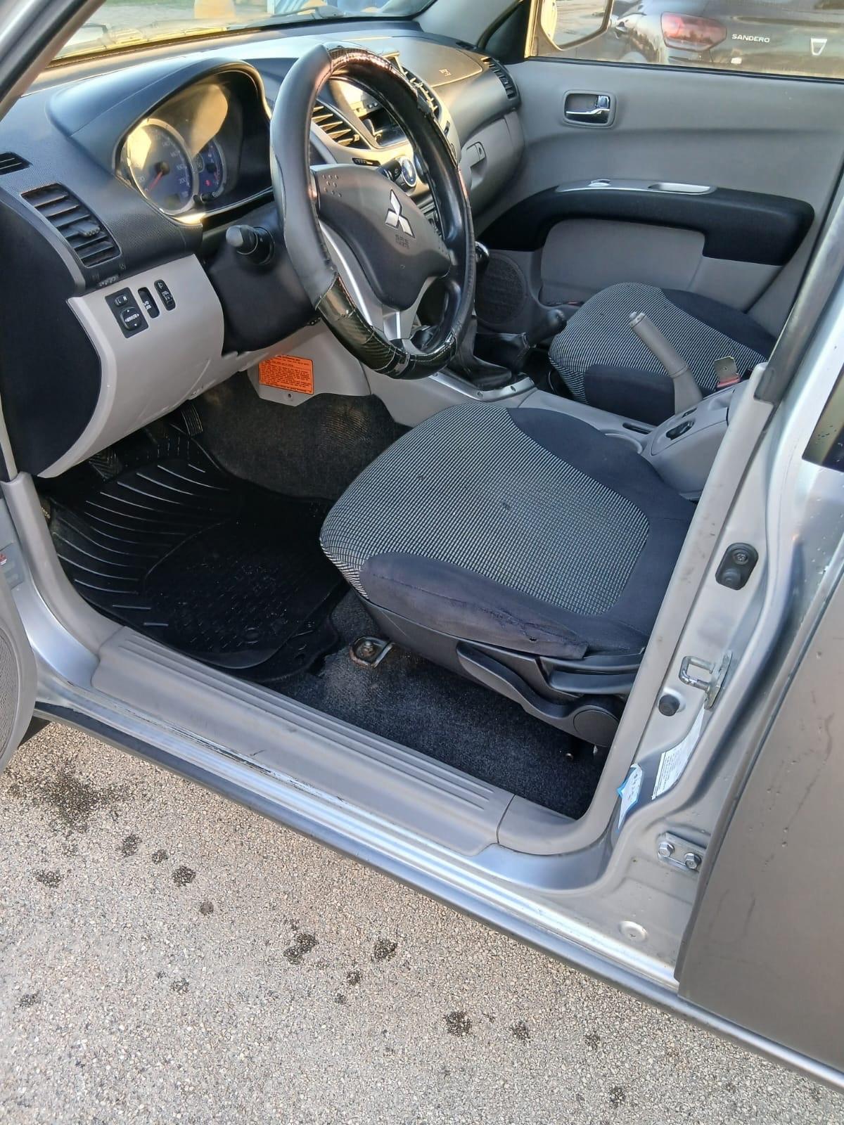 Mitsubishi L200 2.5 DI-D/136CV Double Cab Invite