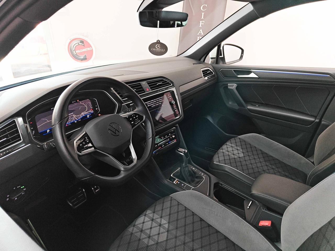 Volkswagen Tiguan 2.0 TDI 150 CV SCR DSG R-Line