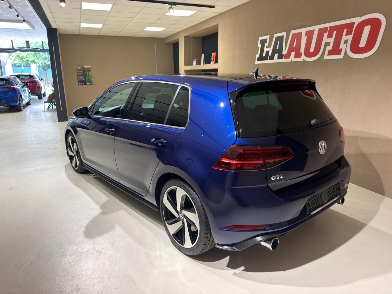 Volkswagen Golf GTI Performance 2.0 245 CV TSI DSG 5p. BMT