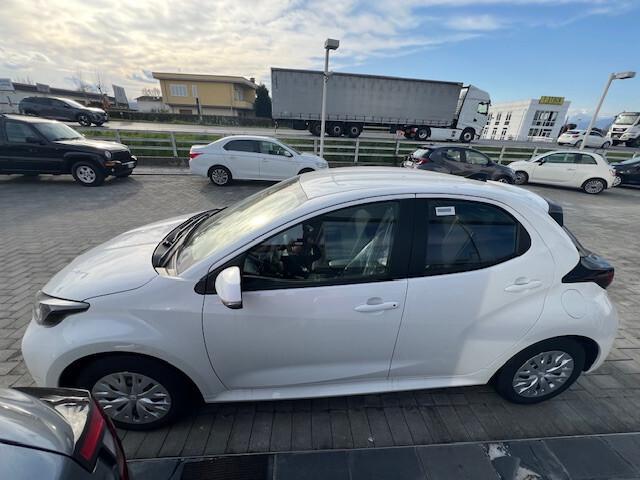 Toyota Yaris 1.5 Hybrid 5 porte Active