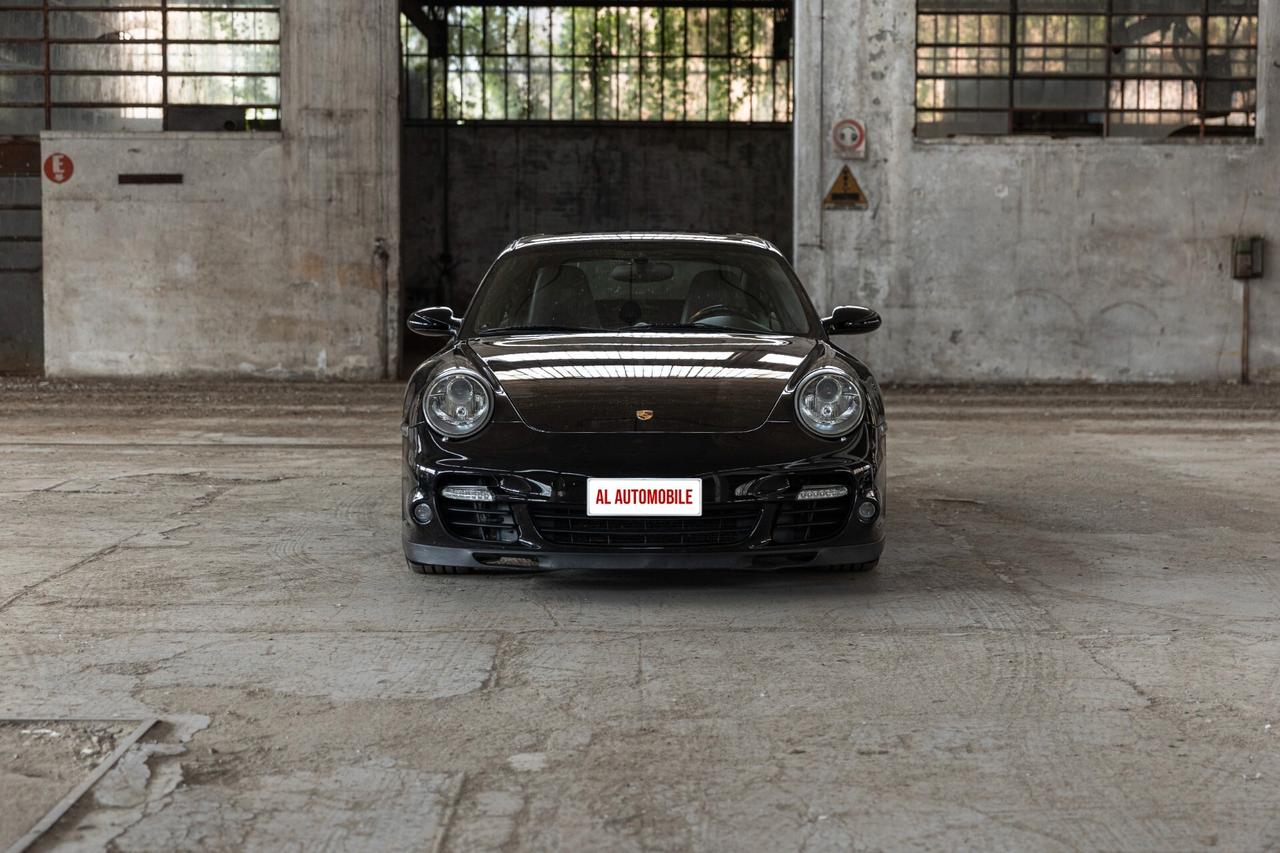 Porsche 911 Turbo Coupé