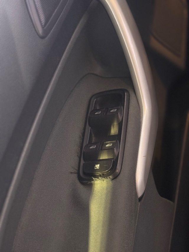 FORD Fiesta 1.6 TDCi 95 CV 5p. Titanium