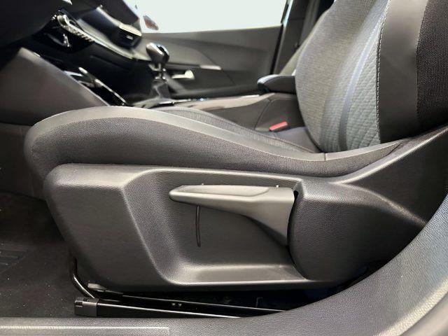 PEUGEOT 2008 PureTech 100 Allure IN PROMO - Cam - Carplay - Cruise/Lim