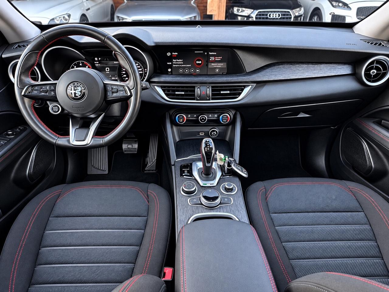 Alfa Romeo Stelvio 2.2 Turbodiesel 160 CV AT8 RWD ROSSO EDIZIONE