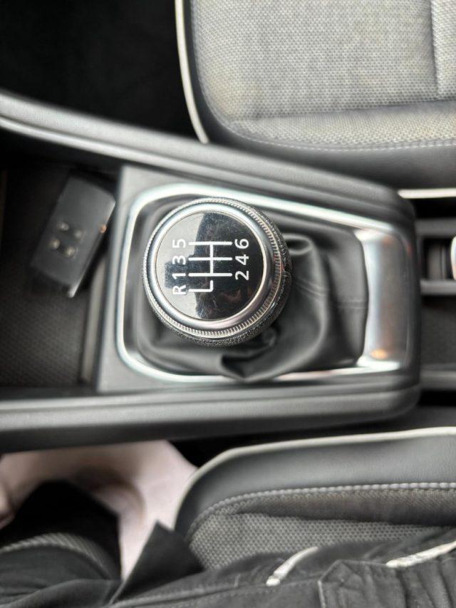 RENAULT Captur TCe 100 CV GPL FAP Intens BICOLOR