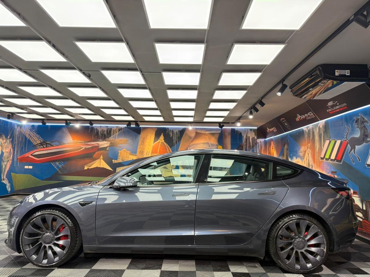 Tesla Model 3 Long Range AWD Performance (284)