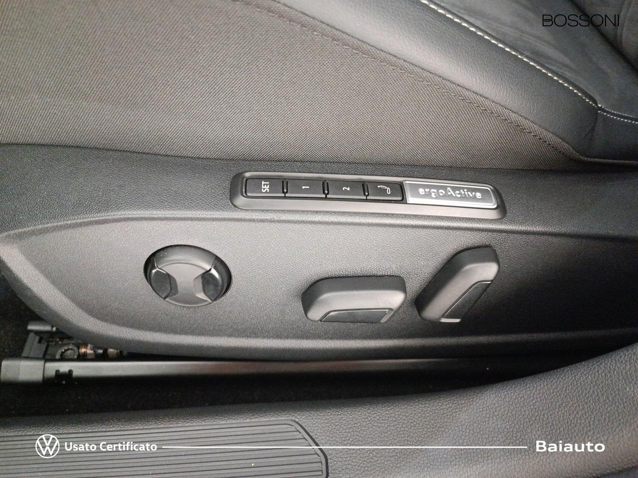 Volkswagen Golf 2.0 tdi scr 115cv life