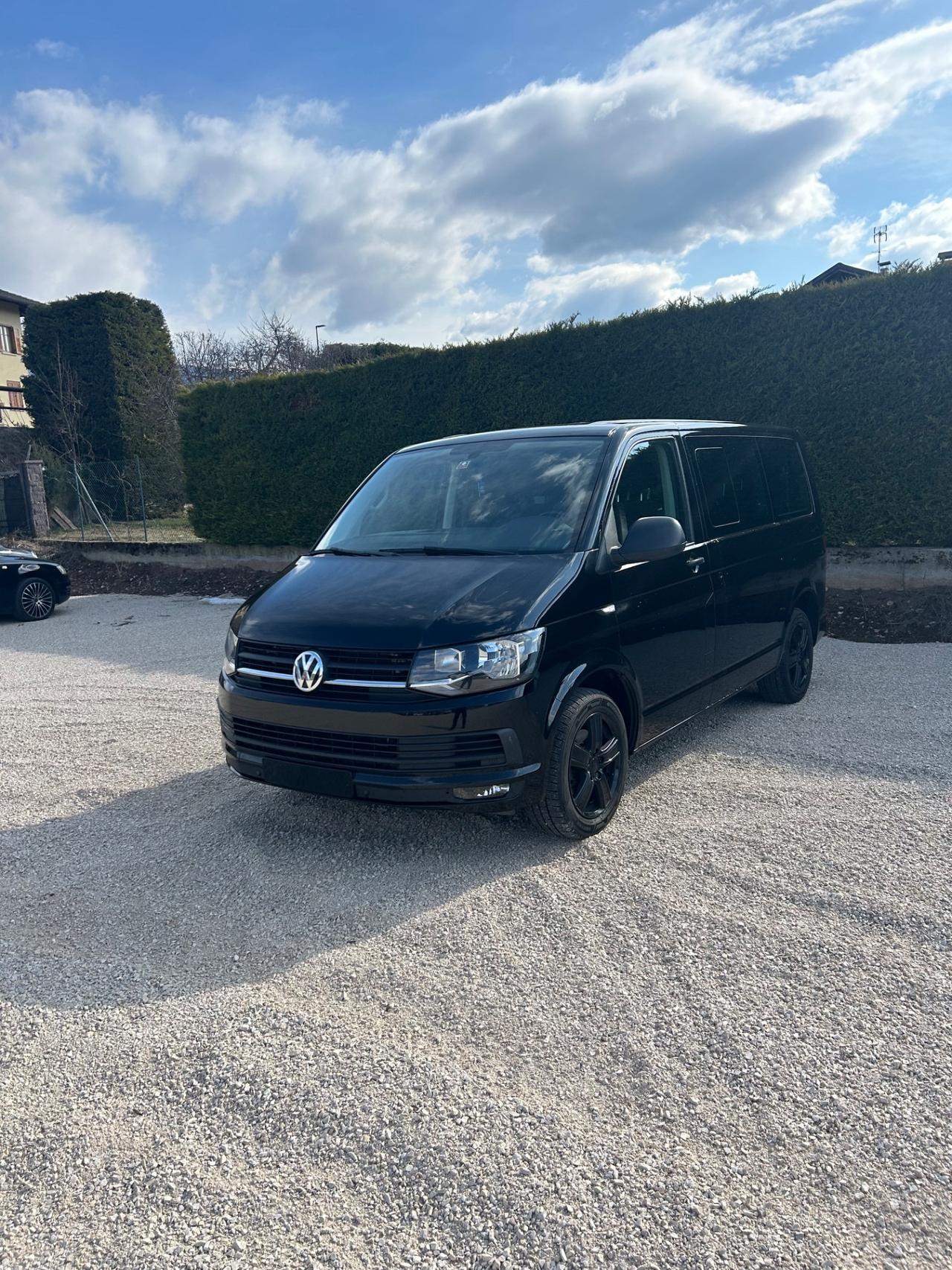 Volkswagen Caravelle 2.0 TDI 150CV DSG PC Comfortline