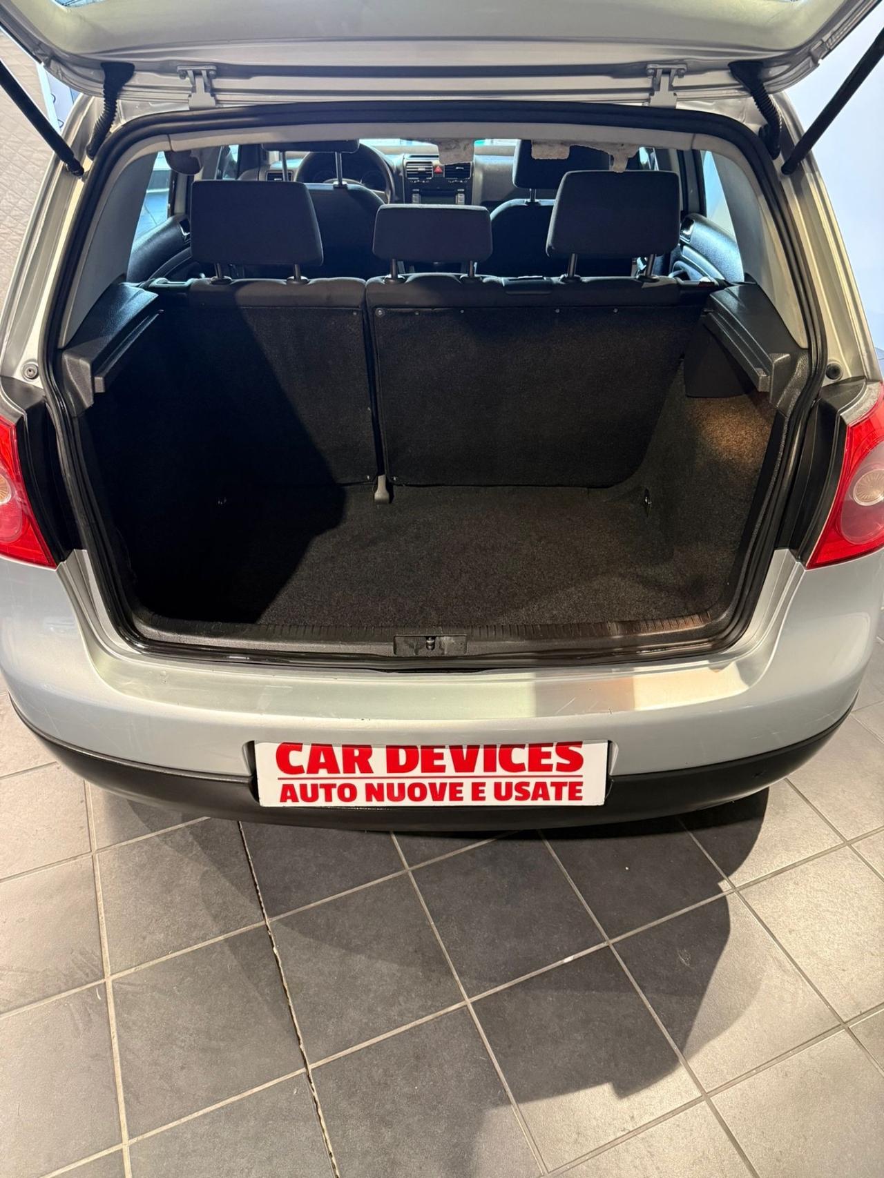 Volkswagen Golf 5 SERIE-NEOPATENTATI