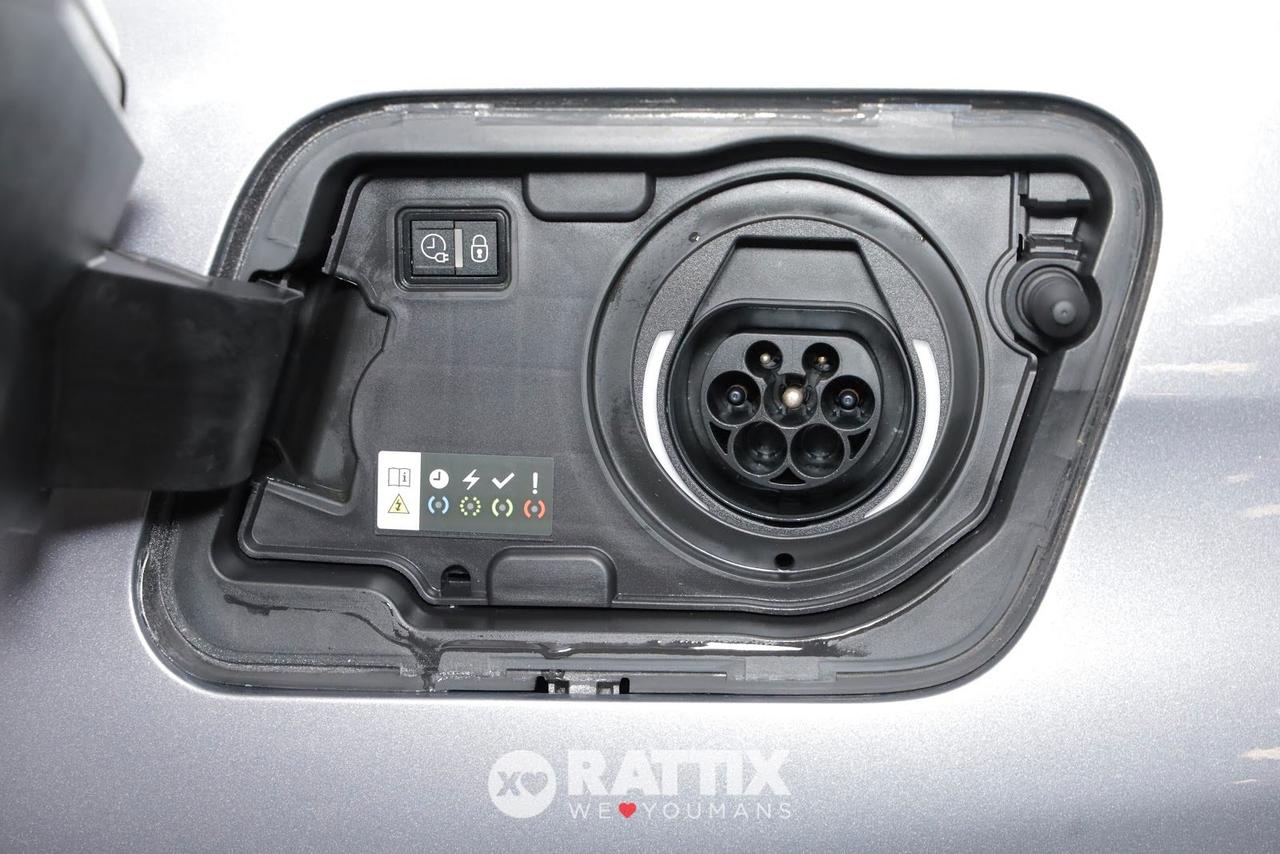 Peugeot 3008 1.6 Hybrid4 300CV GT Pack e-EAT8