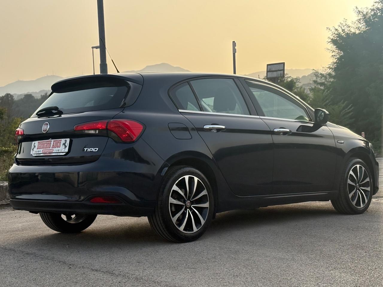 Fiat Tipo 1.6 MULTIJET 120CV S&S 5Porte Lounge LED