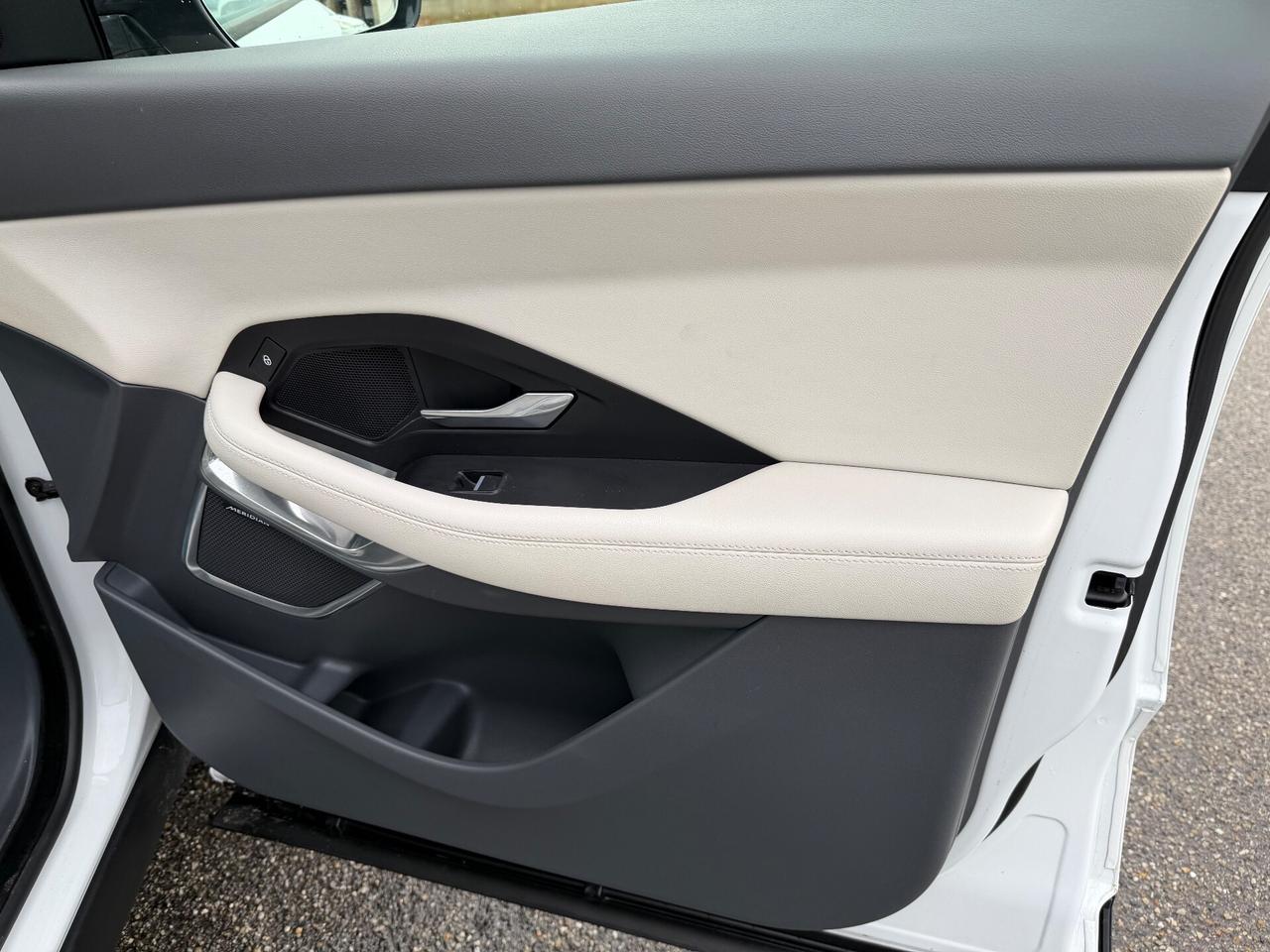 Jaguar E-Pace 2.0D 180 CV AWD S