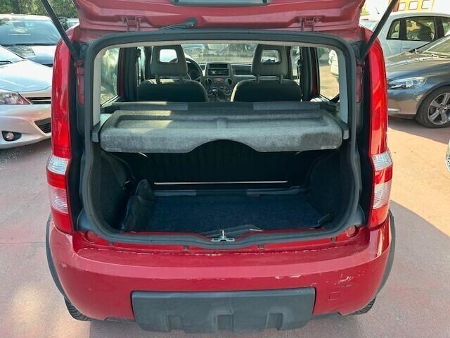 Fiat Panda 1.3 MJT 16V DPF 4x4 Climbing