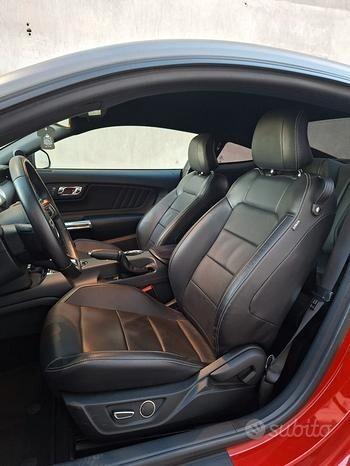 Ford Mustang Fastback 5.0 V8 TiVCT aut. GT