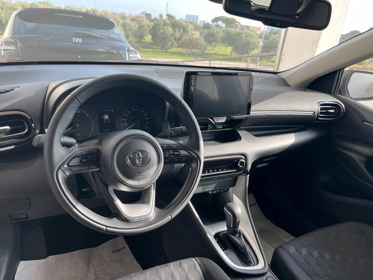 Toyota Yaris 1.5 Hybrid 5 porte Active 116cv Automatic Km0