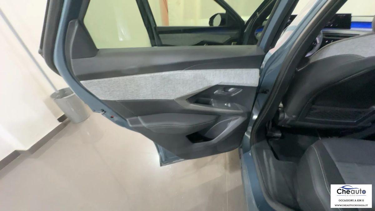 PEUGEOT - 3008 - Hybrid 136 e-DCS6 GT