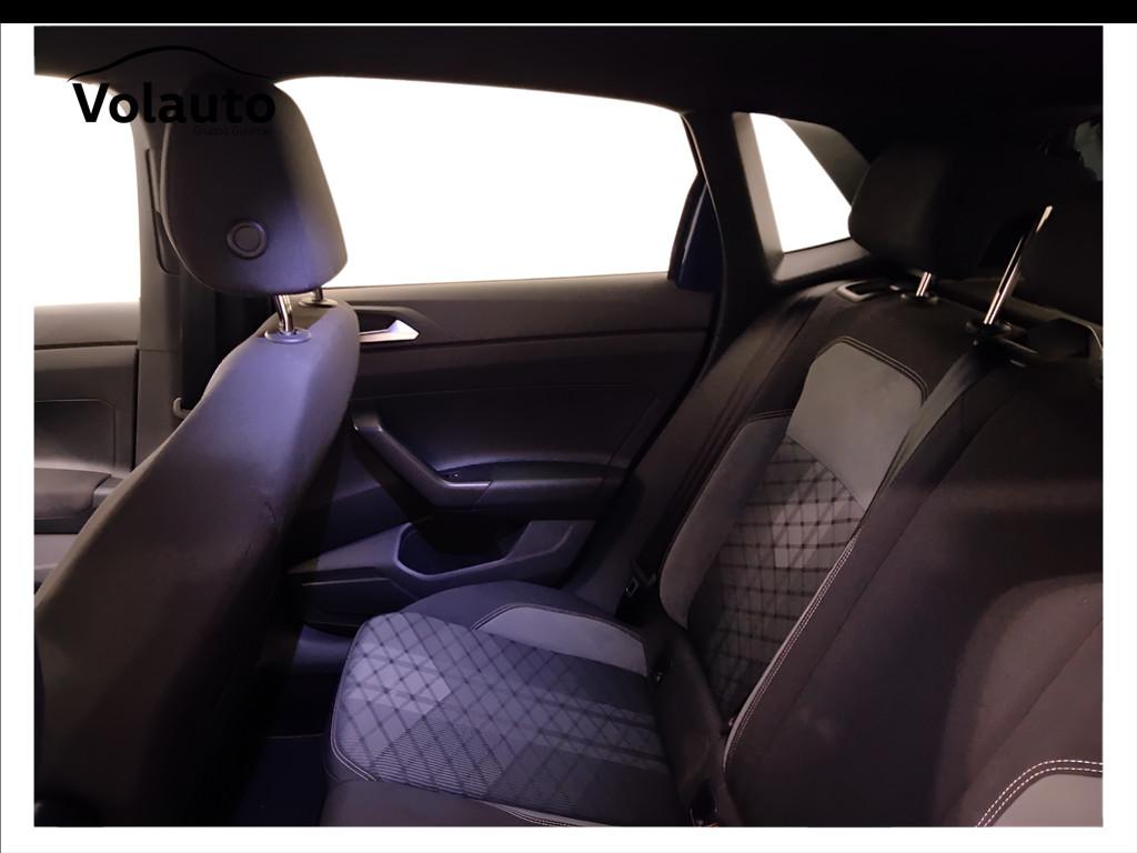 VOLKSWAGEN Polo VI 2022 - Polo 1.0 tsi R-Line 95cv