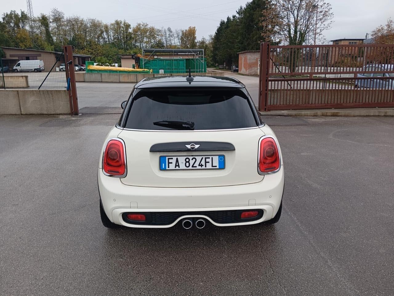 Mini 2.0 Cooper SD Business XL