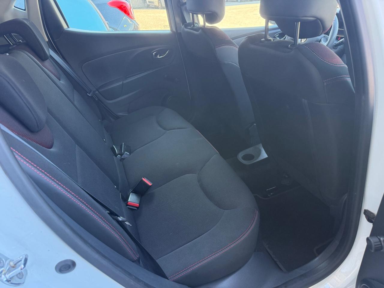 Renault Clio 1.2 75CV 5 porte Live Gpl