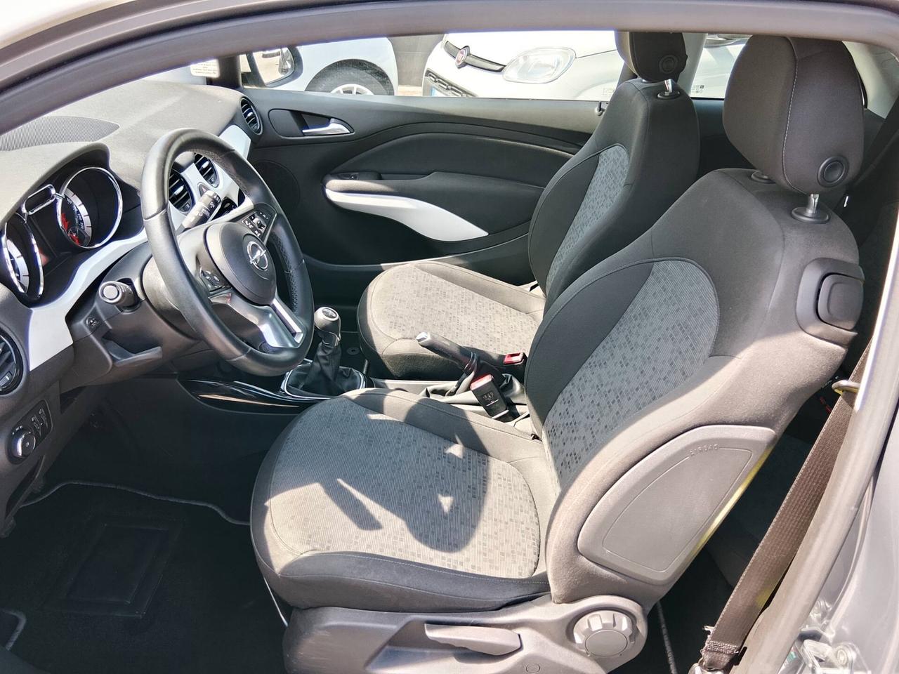 Opel Adam 50 MILA KM!