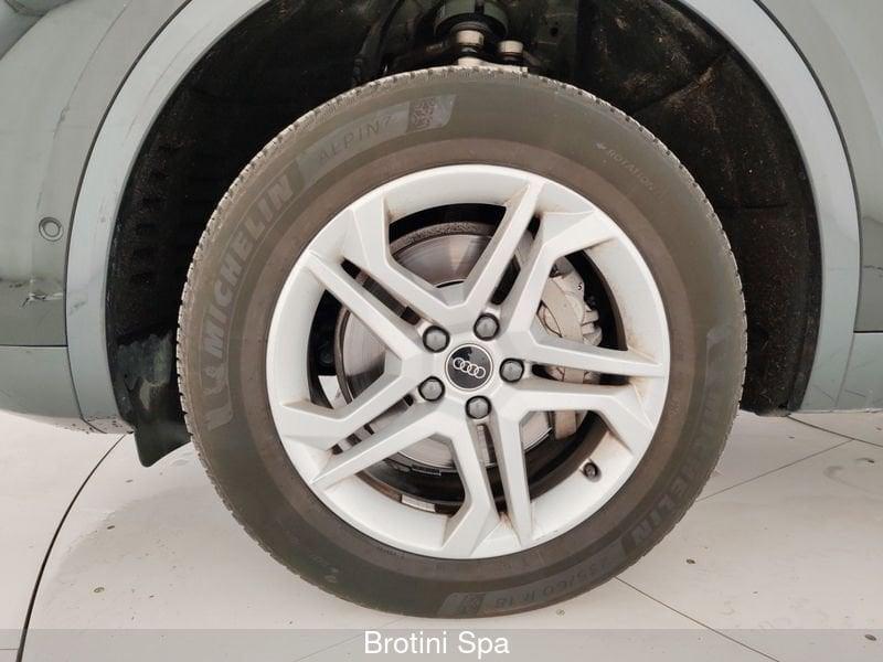 Audi Q5 Sportback 40 TDI Busin. Advanced quattro S tronic