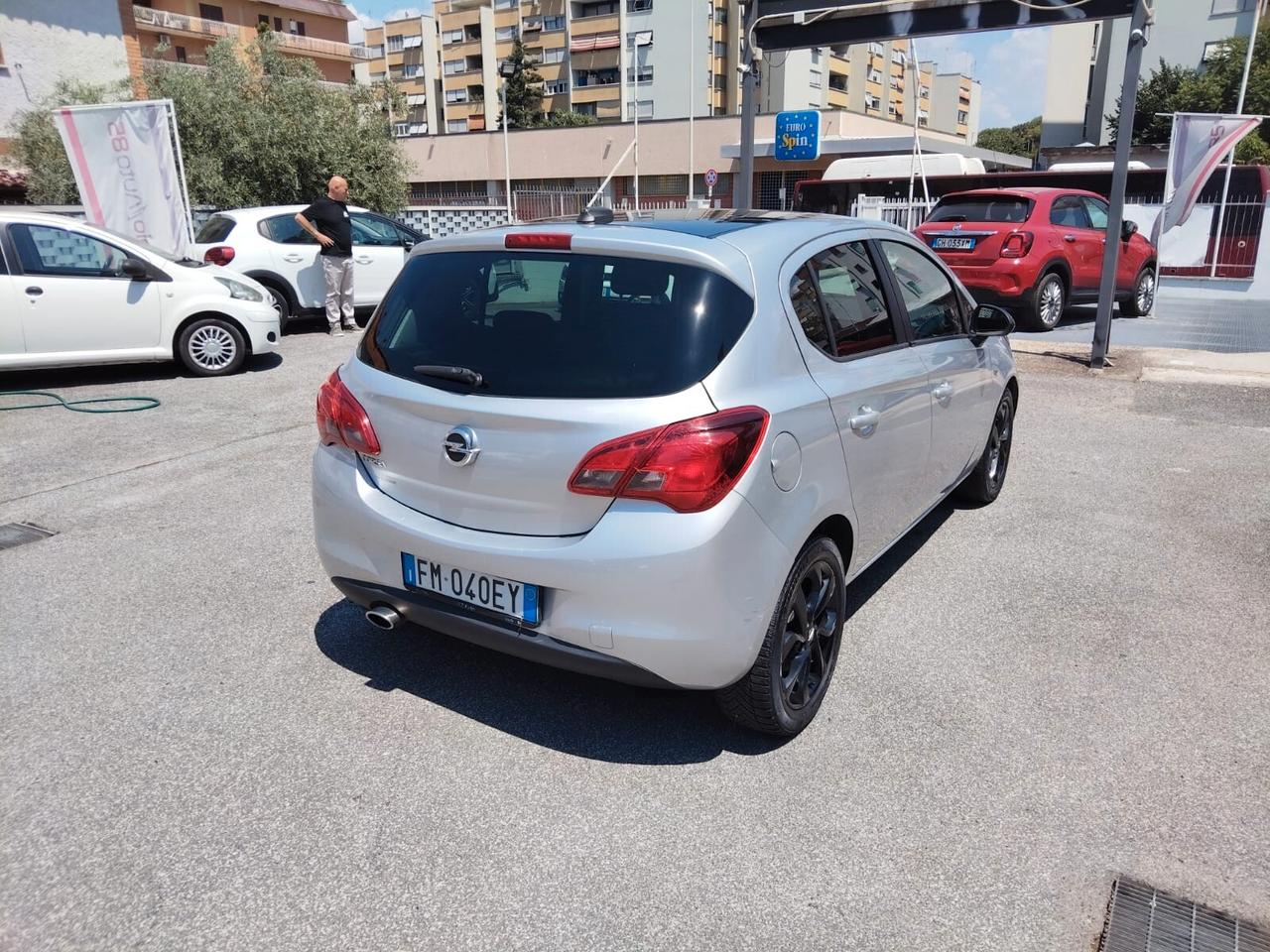 Opel Corsa 1.4 90CV GPL Tech 5 porte b-Color