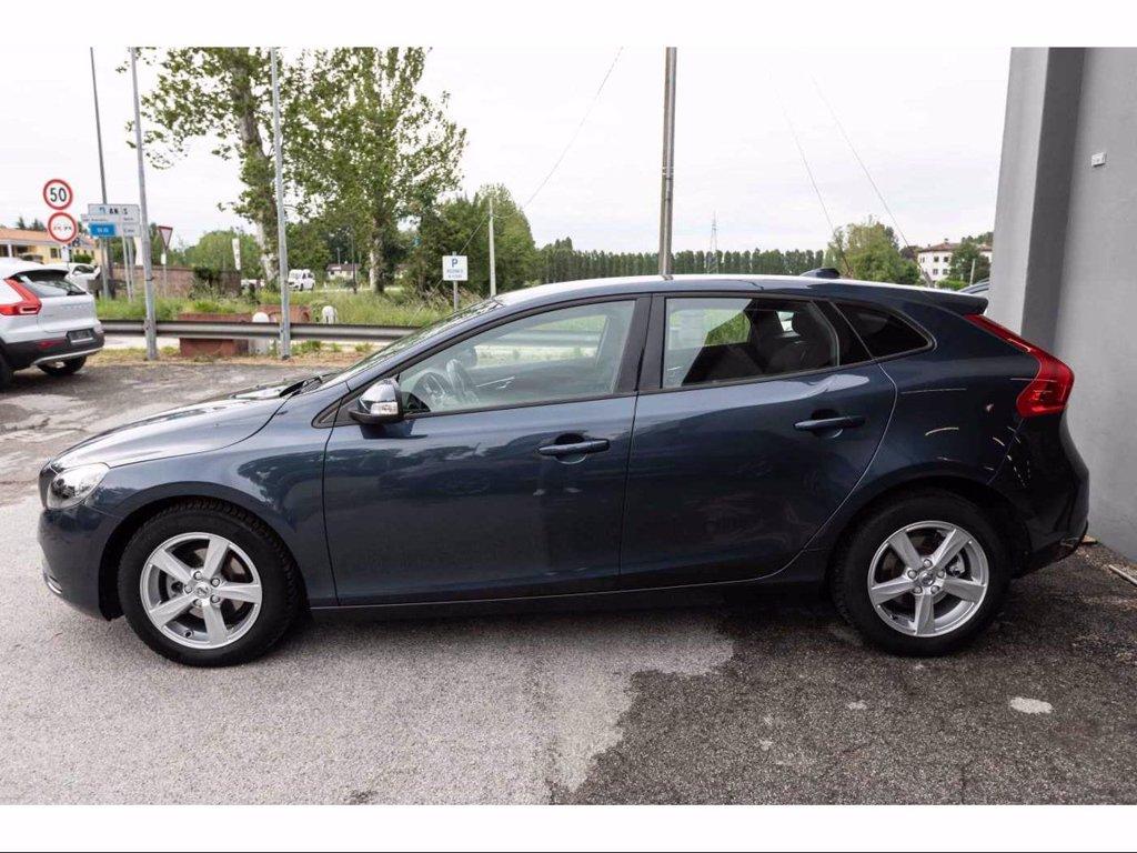 VOLVO V40 D2 del 2018