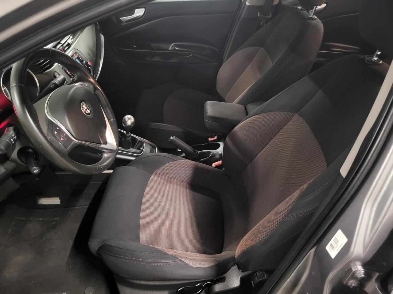 Alfa Romeo Giulietta 1.4 Turbo MultiAir Distinctive