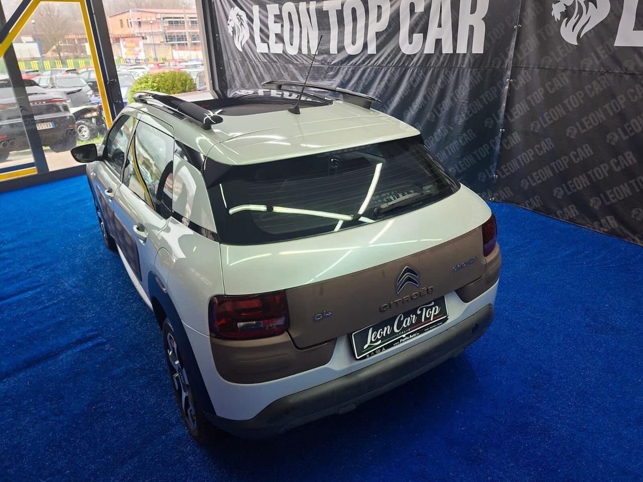 Citroen C4 Cactus tetto in vetro bianco perlato full
