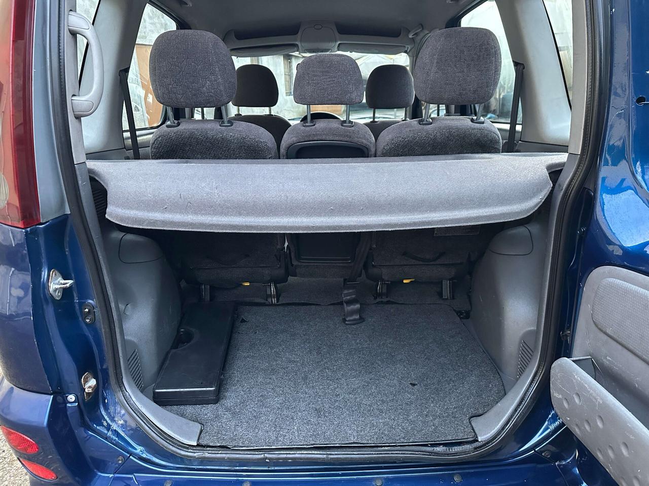 Toyota Yaris Verso 1.4 Tdi D-4D cat Sol