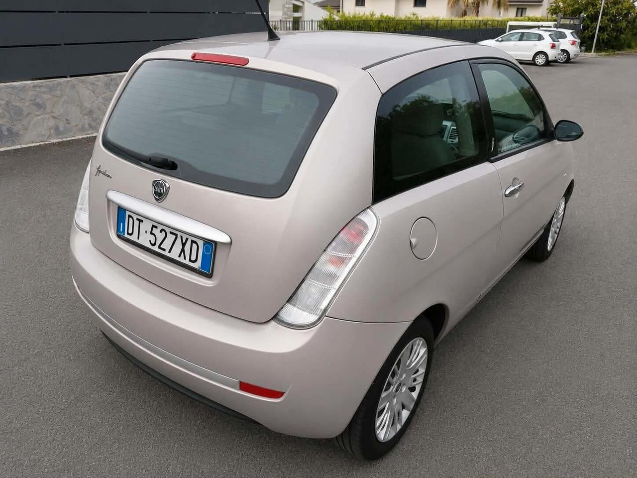Lancia Ypsilon 1.2 Benzina 60CV – PARI AL NUOVO