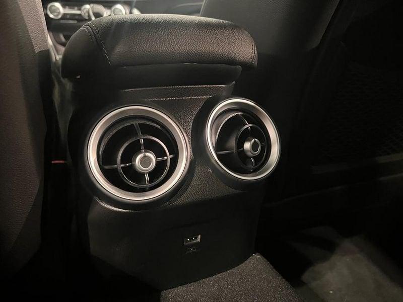 Alfa Romeo Giulia 2.2 t Veloce Q4 210cv auto