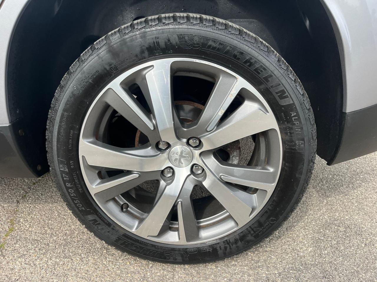 Peugeot 2008 N1 BlueHDi 100 Allure 2015