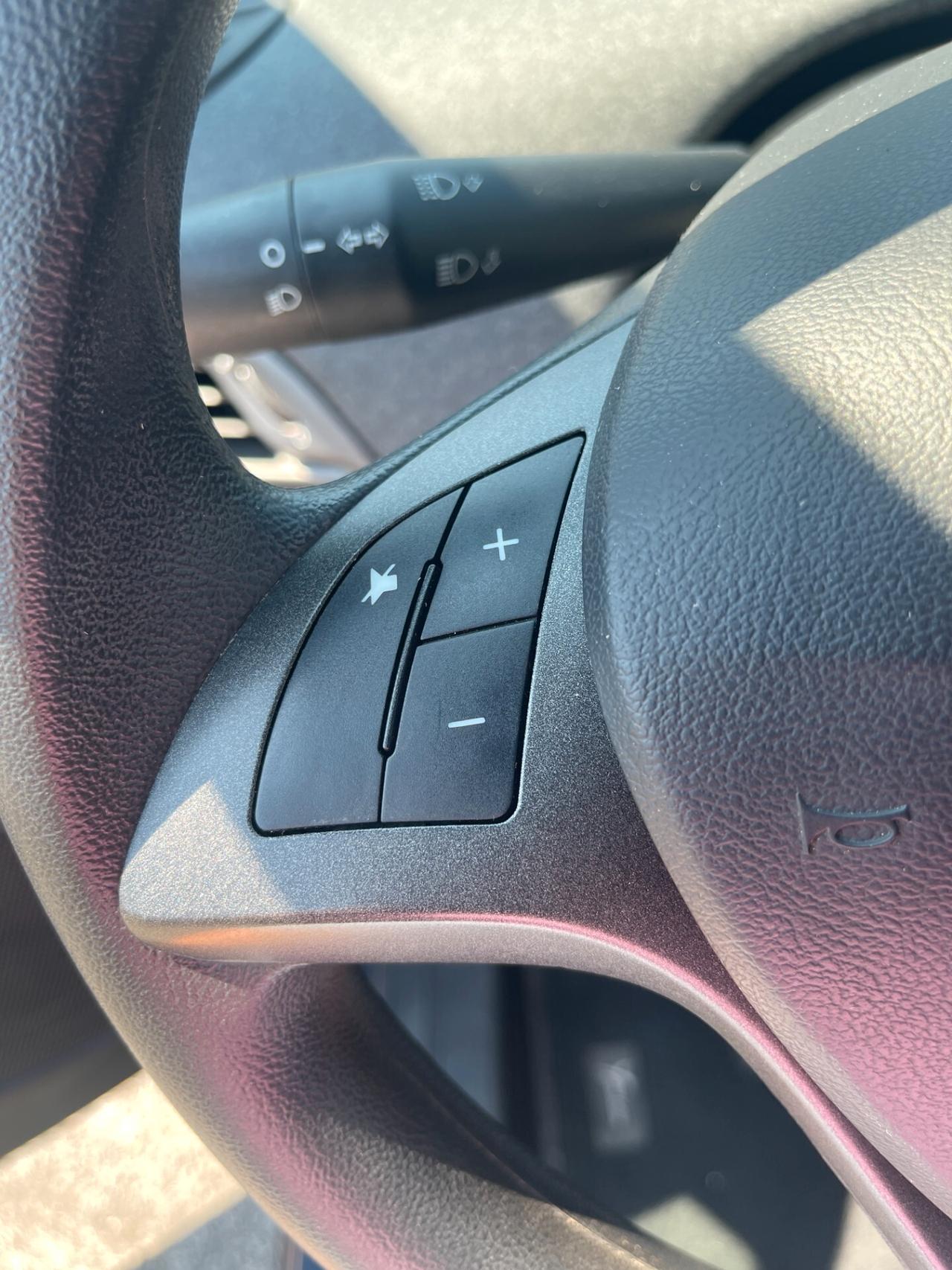 Lancia Ypsilon 1.0 FireFly 5 porte S&S Hybrid Ecochic UnYca BLUETOOTH CLIMA MULTIFUNZIONE