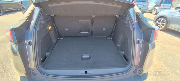 Peugeot 3008 BlueHDi 130 S&S EAT8 ALLURE 360 NAVI