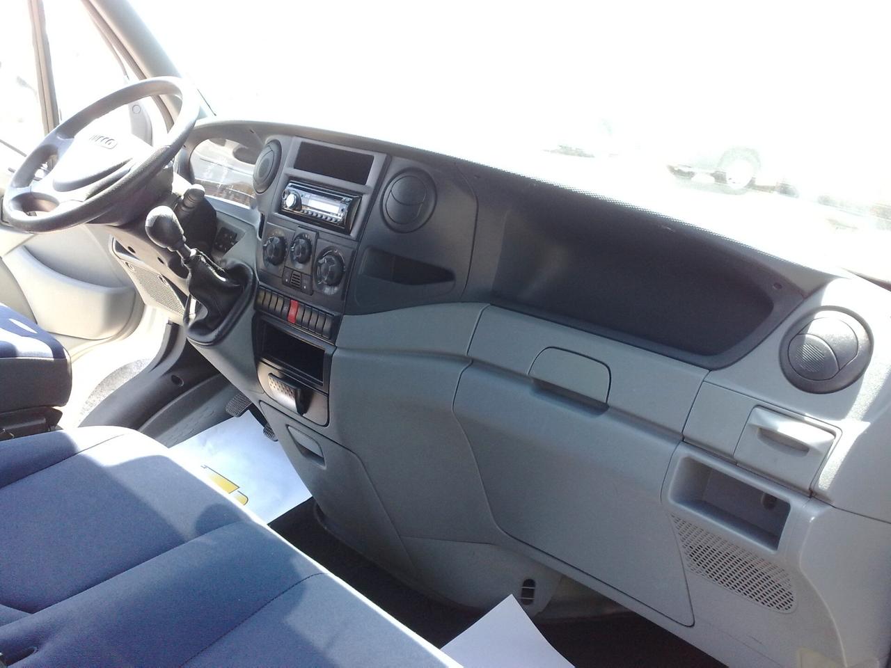 Iveco Daily 35c15 3000cc Centinato - 2009