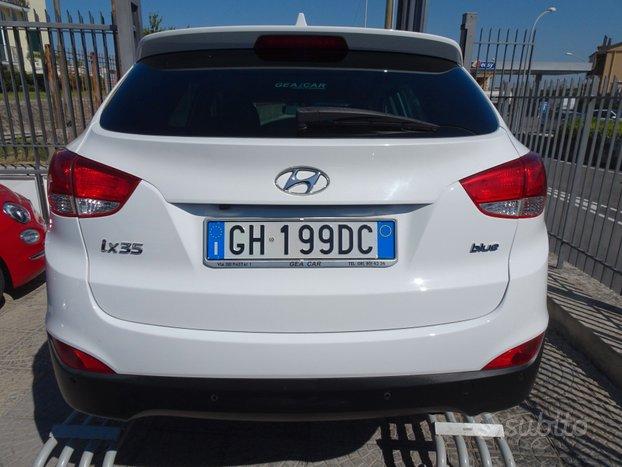 Hyundai iX35 1.7 CRDi 2WD Xpossible