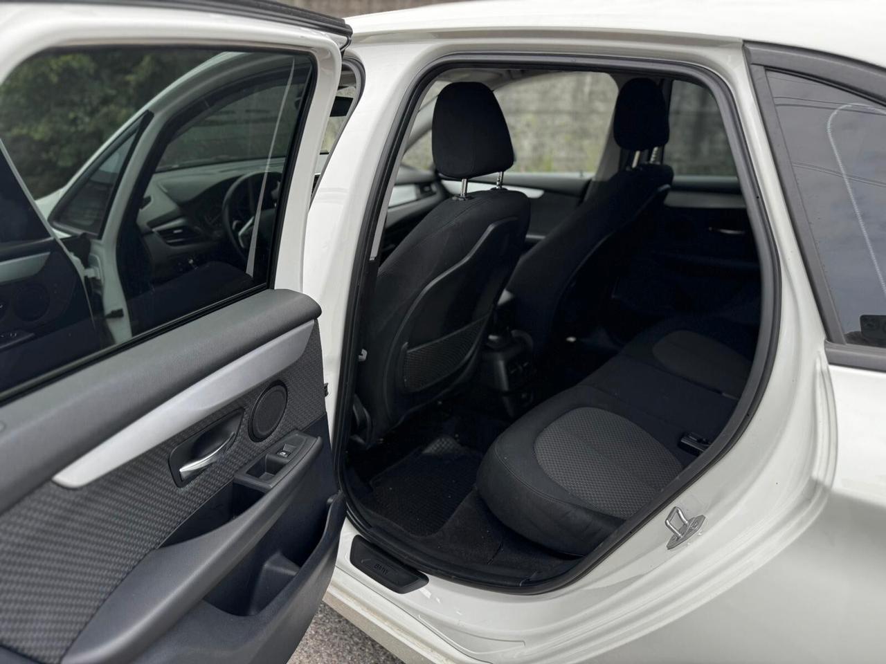 Bmw 2er Active Tourer 218d Luxury