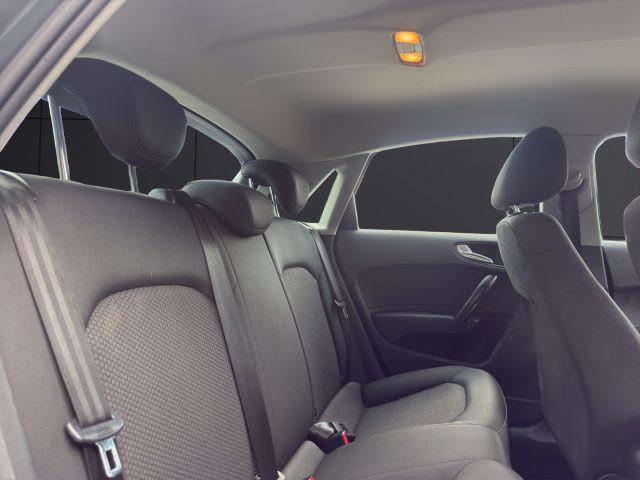 AUDI A1 1.0 82 CV TFSI Admired