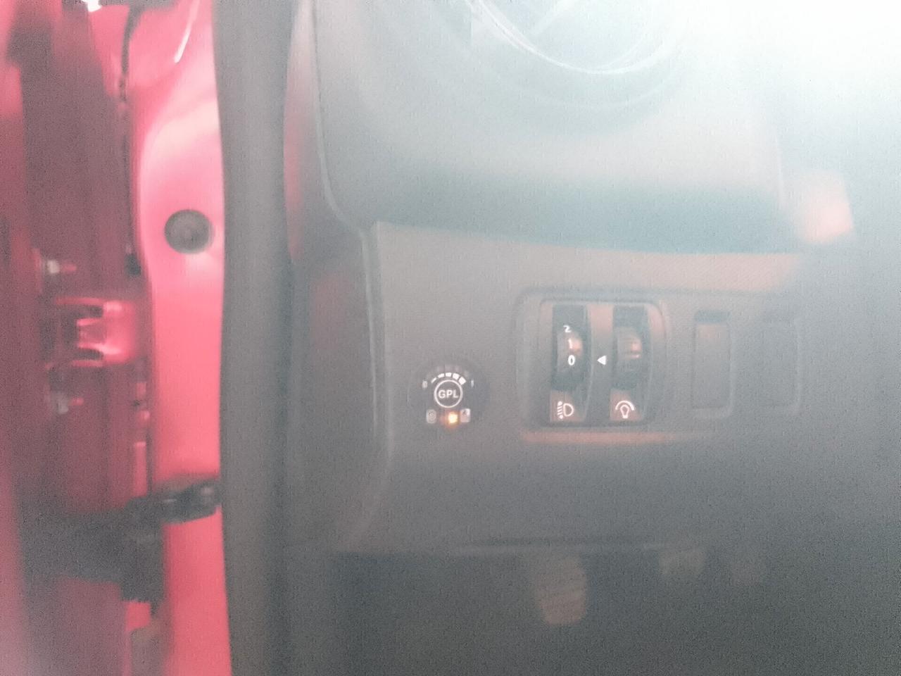 Renault Clio 1.2 75CV GPL 5 porte Live 4 SERIE