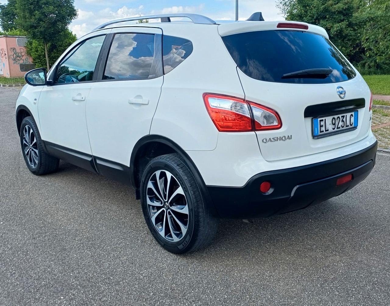 Nissan Qashqai 1.5 dCi DPF Tekna