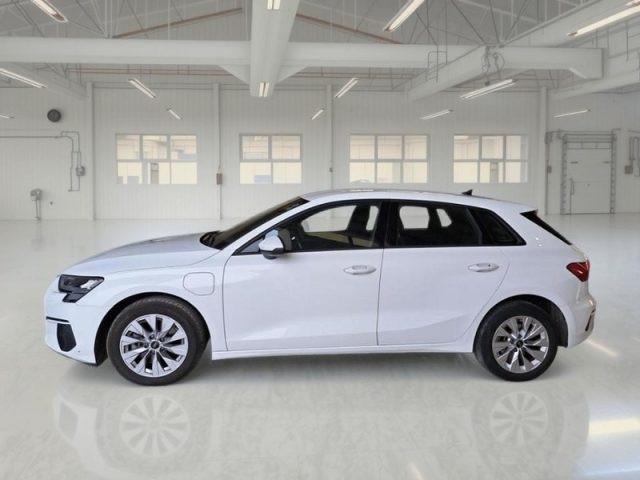 AUDI A3 SPB 40 TFSI e S tronic Business