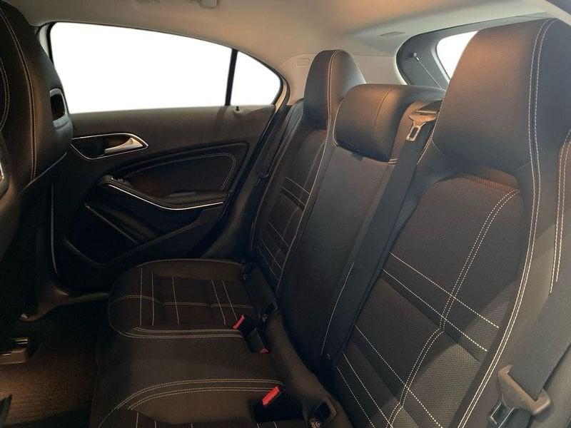 Mercedes-Benz Classe A A 200 d Sport Force 4matic auto