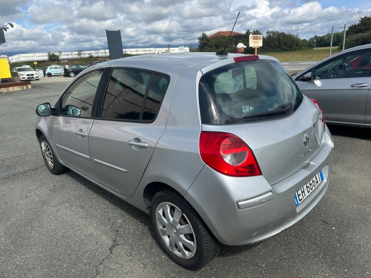 Renault Clio 1.2 16V 5 porte GPL Dynamique