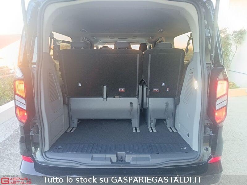Ford Tourneo Custom Tourneo Custom 320 2.0 EcoBlue 170CV aut. PL Titanium 9 posti