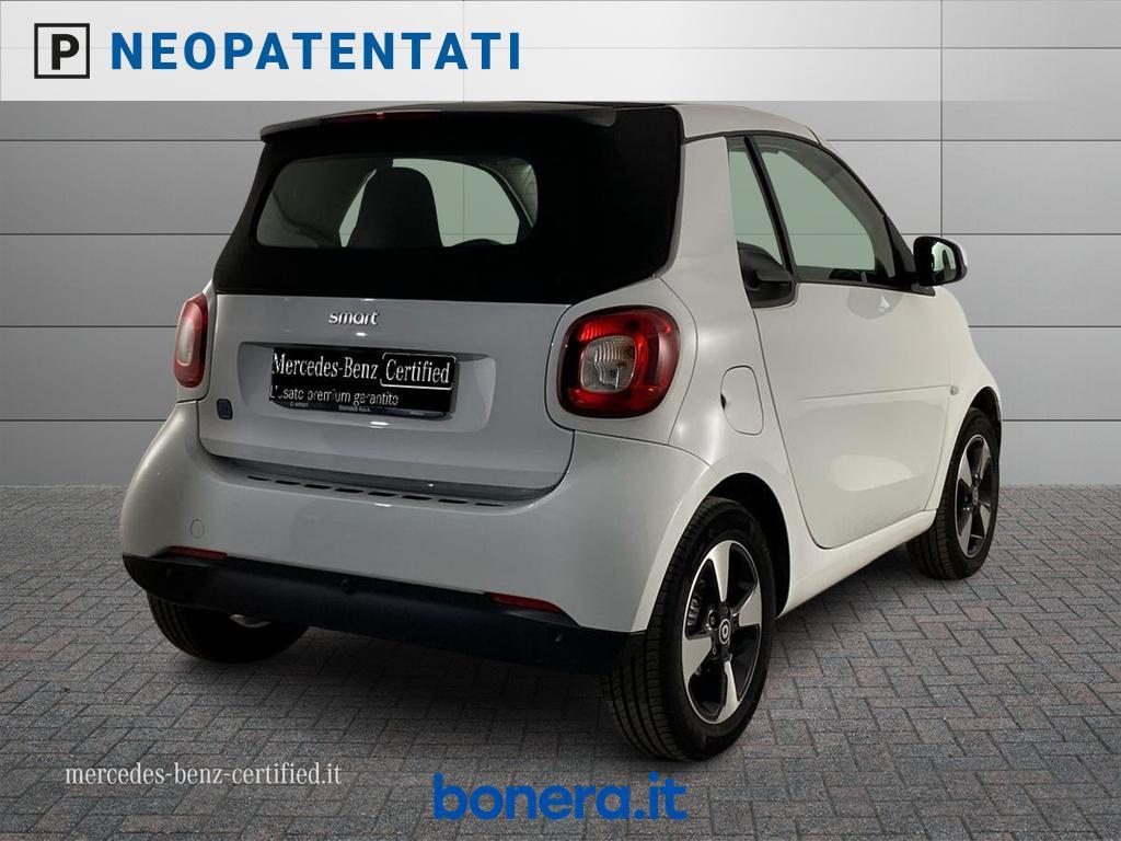 Smart fortwo cabrio EQ Passion