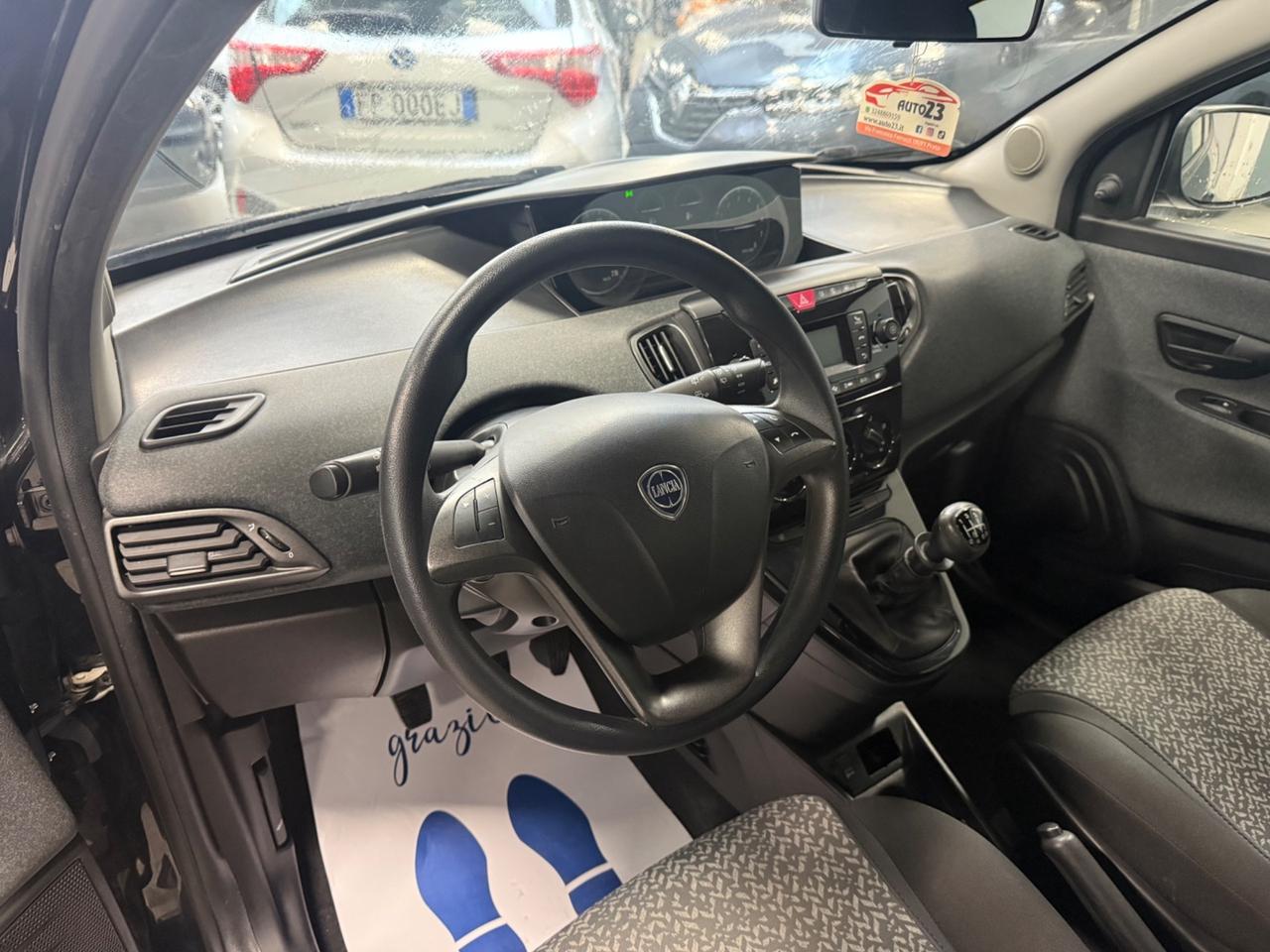 Lancia Ypsilon 1.0 FireFly Hybrid UnYca 69CV Ok Neopatentati