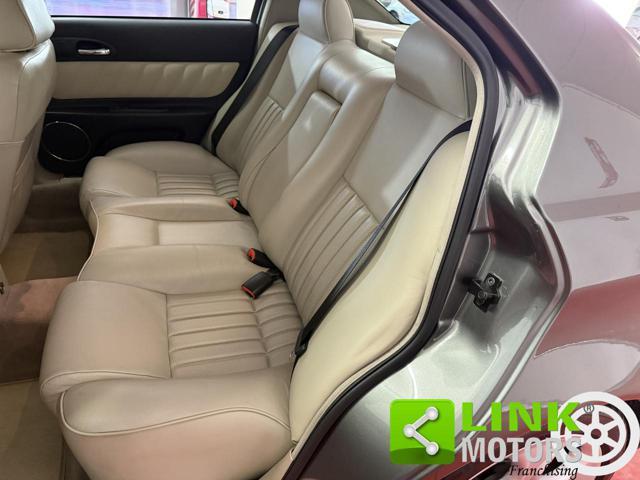 ALFA ROMEO 166 3.0 V6 24V AUT. SPORTRONIC SUPER DISTINCTIVE
