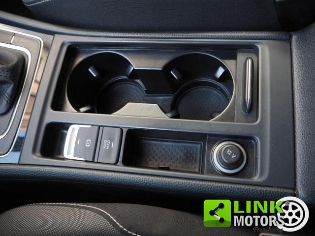 VOLKSWAGEN Golf 2.0 TDI DSG 5p. Highline BlueMotion